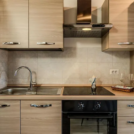 Vista Brentano Paradiso-2 By Interhome