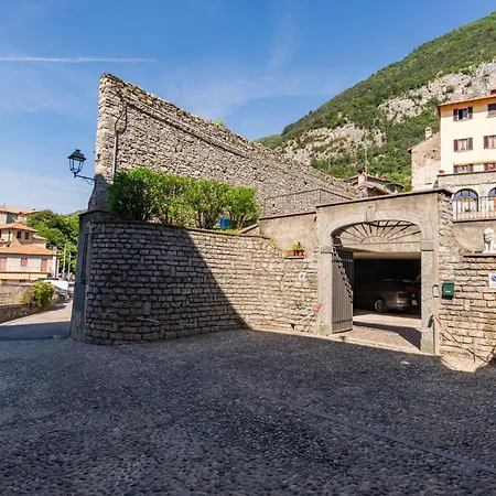 Vista Brentano Paradiso-2 By Interhome